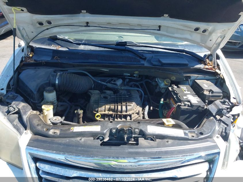 2011 Chrysler Town & Country Touring-L VIN: 2A4RR8DG5BR781572 Lot: 39830452