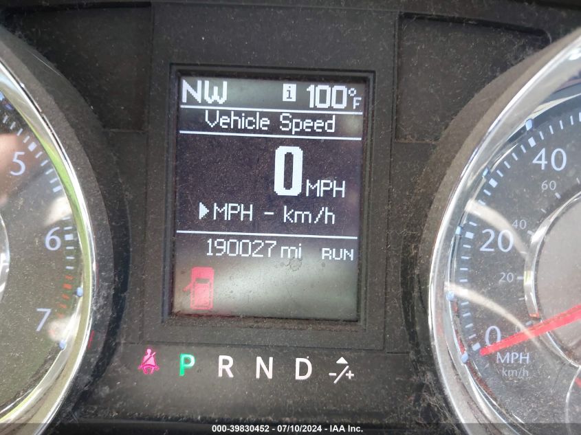 2011 Chrysler Town & Country Touring-L VIN: 2A4RR8DG5BR781572 Lot: 39830452