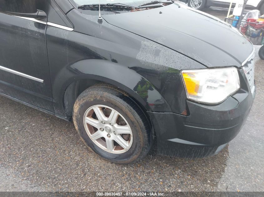 2010 Chrysler Town & Country Touring VIN: 2A4RR5D18AR440613 Lot: 39830457