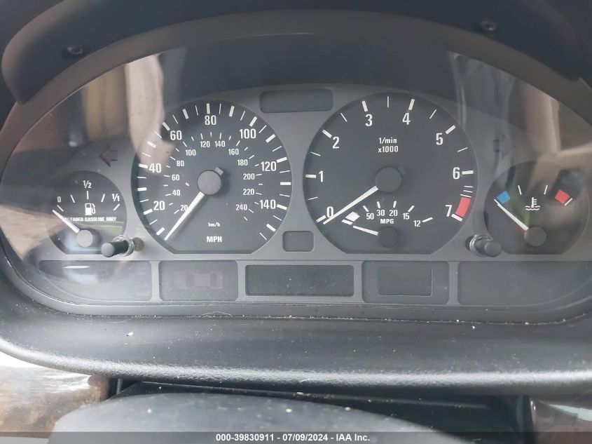 2003 BMW 325I I VIN: WBAET37433NJ33198 Lot: 39830911