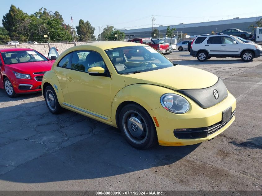 3VWJP7AT2CM640341 2012 Volkswagen Beetle 2.5L