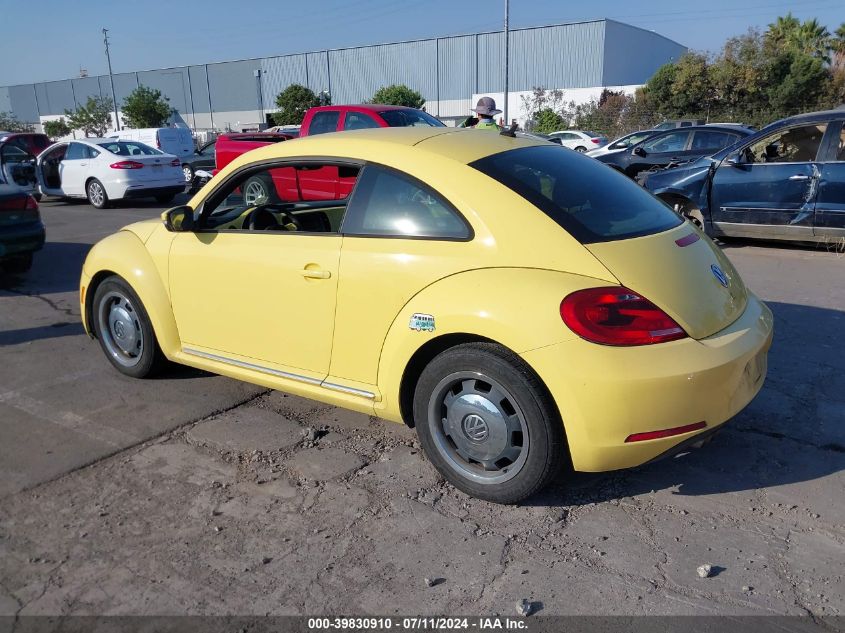 2012 Volkswagen Beetle 2.5L VIN: 3VWJP7AT2CM640341 Lot: 39830910