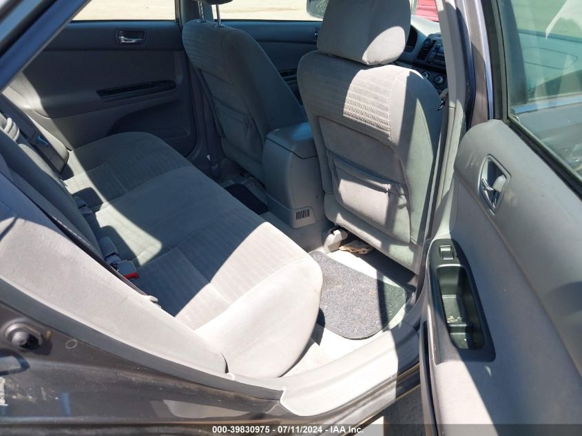 2005 Toyota Camry Le VIN: 4T1BE32K95U623218 Lot: 39830975