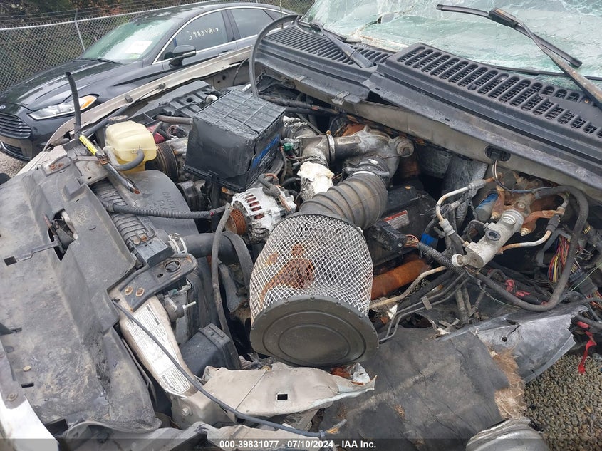 1999 Ford F-250 Lariat/Xl/Xlt VIN: 1FTNX21F0XED90501 Lot: 39831077