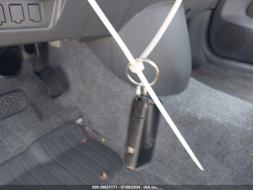 2004 Toyota Prius VIN: JTDKB22UX40070996 Lot: 39831171