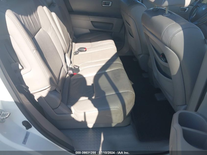 2011 Honda Pilot Ex-L VIN: 5FNYF3H56BB002939 Lot: 39831255