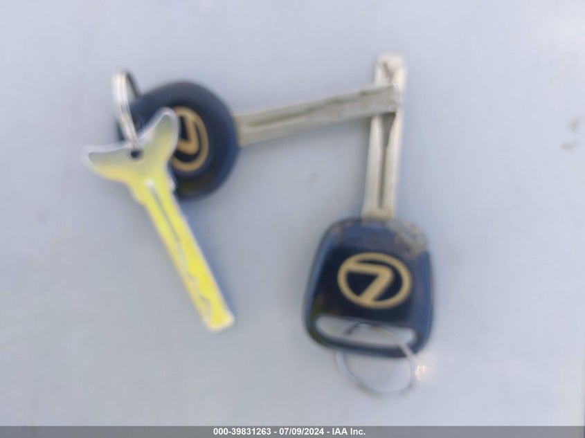 1996 Lexus Es 300 VIN: JT8BF12GXT0162809 Lot: 39831263