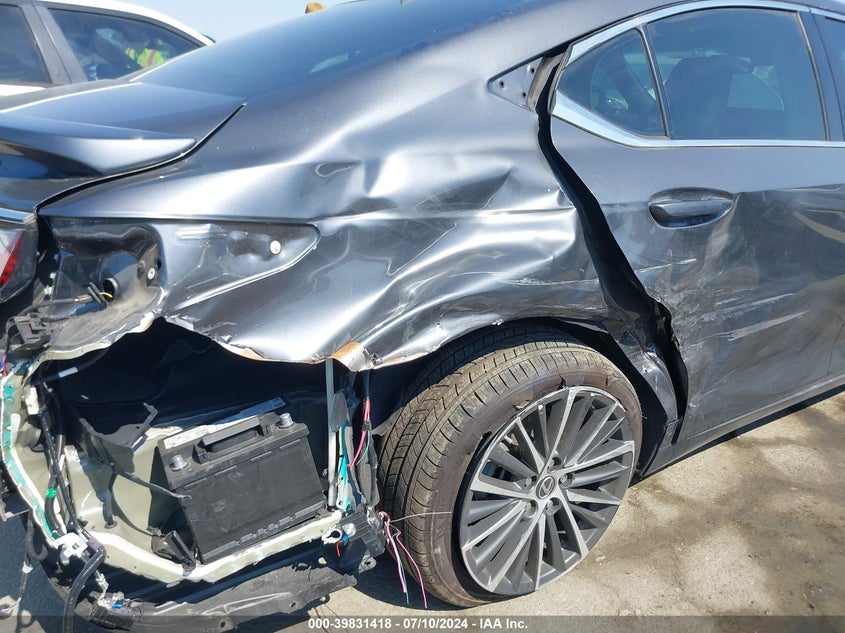 2023 Lexus Es 300H Base/300H Luxury/300H Ultra Luxury/300H F Sport Design/300H F Sport Handling VIN: 58ADA1C13PU026964 Lot: 39831418