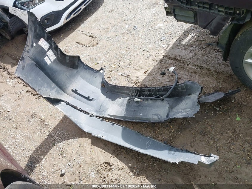 2015 Chevrolet Malibu 1Lt VIN: 1G11C5SL9FF167293 Lot: 39831444