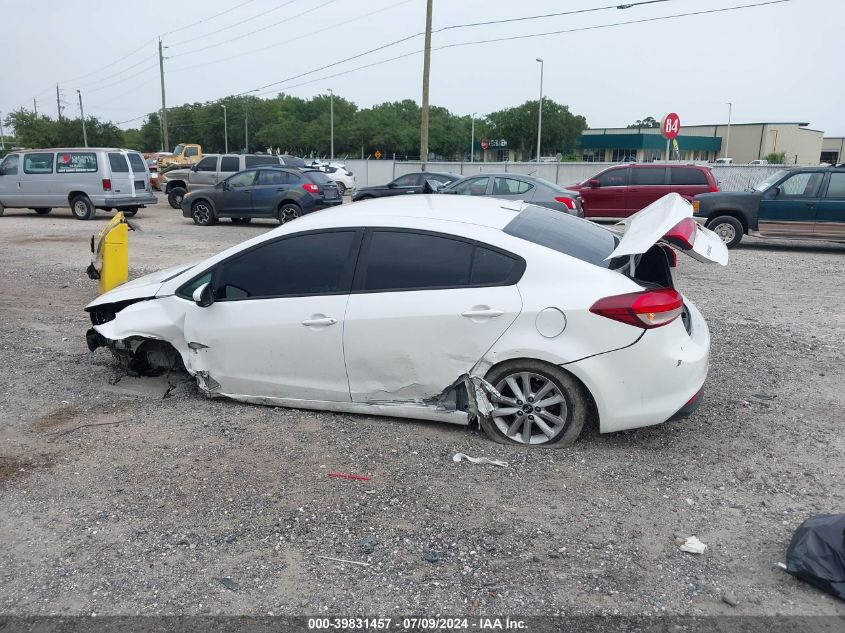 2017 Kia Forte Lx VIN: 3KPFL4A76HE133062 Lot: 39831457