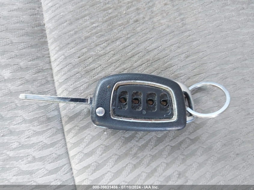 2014 Hyundai Santa Fe Sport 2.4L VIN: 5XYZT3LB1EG131310 Lot: 39831486