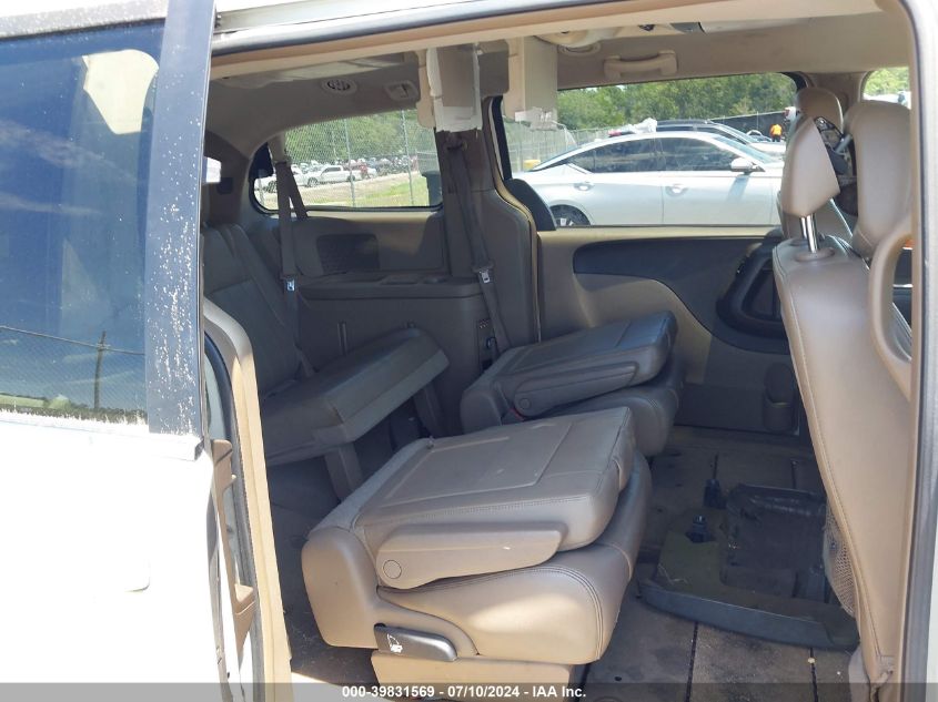 2013 Chrysler Town & Country Touring VIN: 2C4RC1BG0DR556366 Lot: 39831569