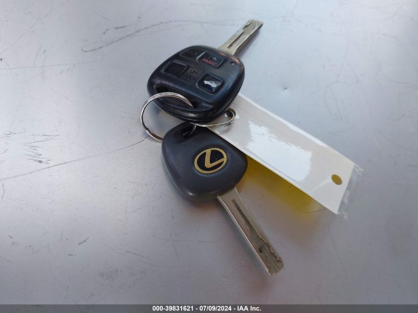 2001 Lexus Is 300 VIN: JTHBD182310003466 Lot: 39831621