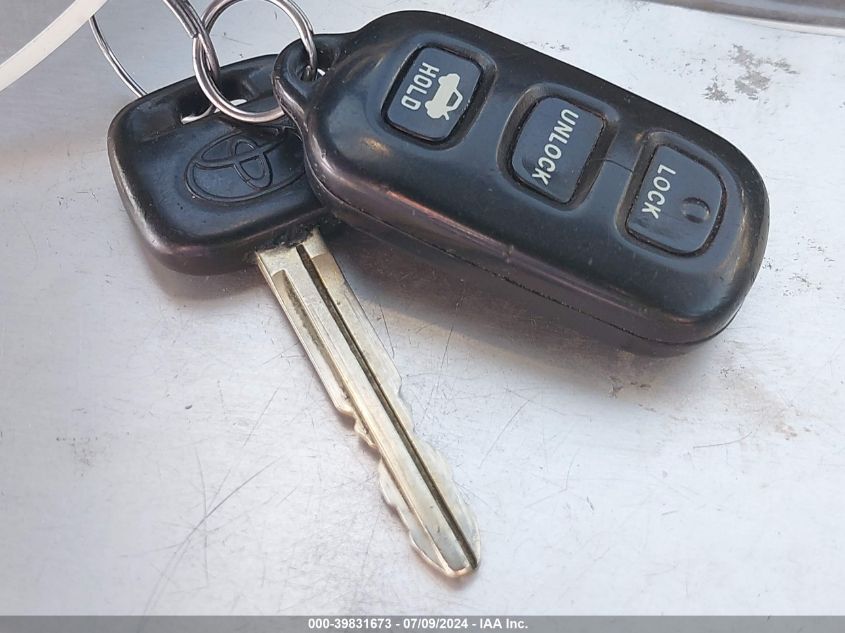 2005 Toyota Camry Le VIN: 4T1BE32K05U593686 Lot: 39831673