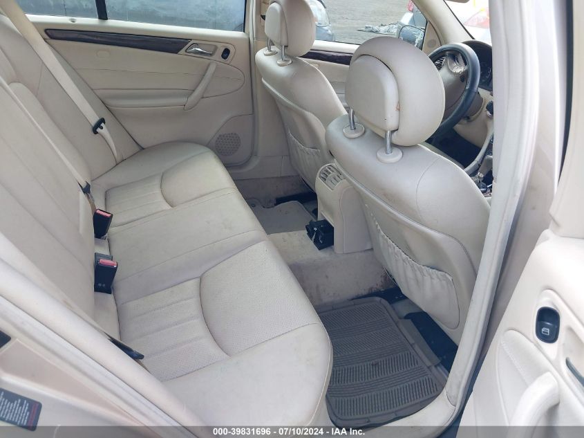 2005 Mercedes-Benz C 240 Luxury 4Matic VIN: WDBRF81J85F566728 Lot: 39831696