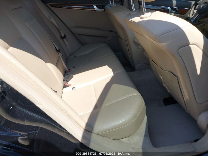 2012 Mercedes-Benz C 250 Luxury/Sport VIN: WDDGF4HB8CA608086 Lot: 39831726