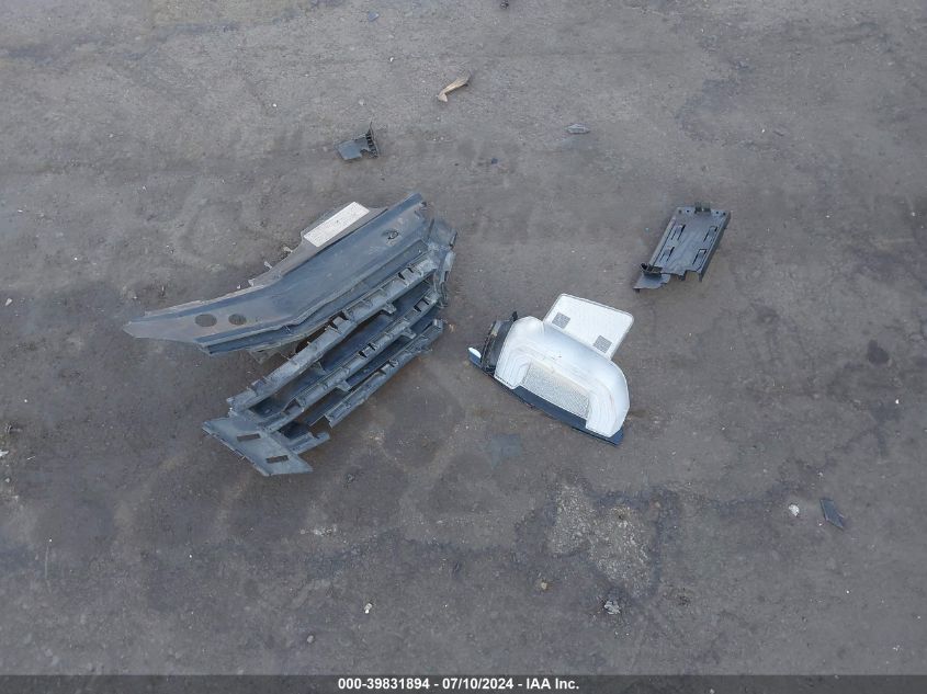 2013 Volkswagen Passat Se VIN: 1VWBP7A38DC065654 Lot: 39831894