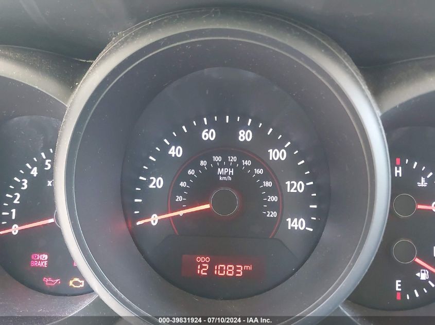 2010 Kia Soul VIN: KNDJT2A15A7122974 Lot: 39831924