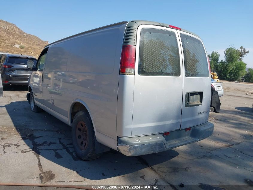 1998 Chevrolet Chevy Van G2500 VIN: 1GCFG25W8W1022877 Lot: 39832096