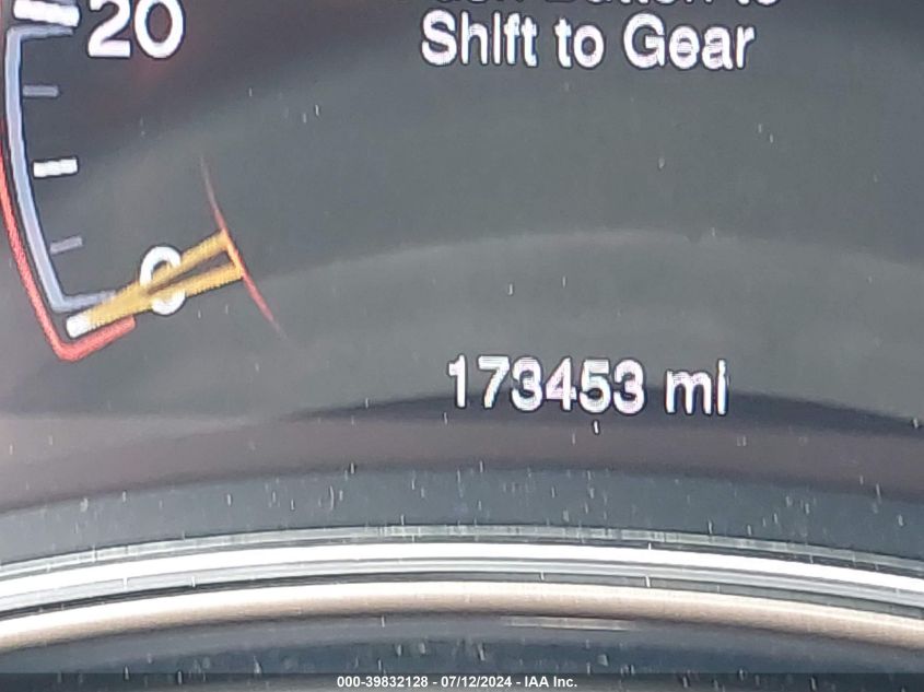 2015 Jeep Grand Cherokee Limited VIN: 1C4RJFBG1FC911804 Lot: 39832128