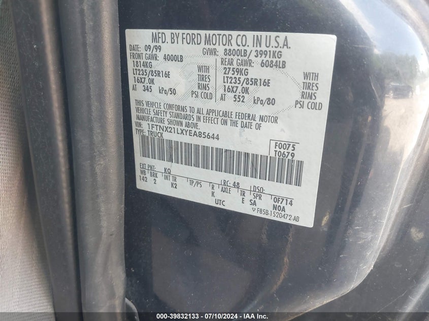 2000 Ford F-250 Lariat/Xl/Xlt VIN: 1FTNX21LXYEA85644 Lot: 39832133