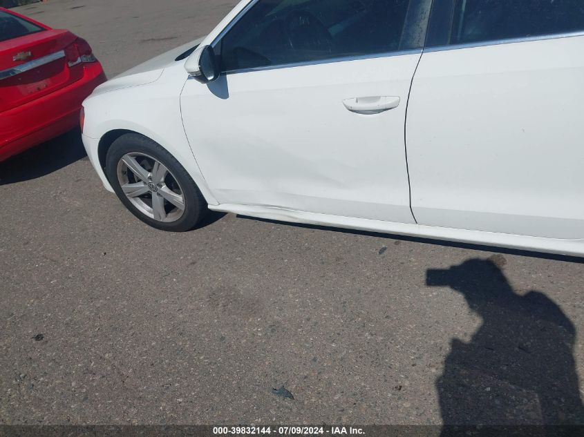 2012 Volkswagen Passat 2.5L Se VIN: 1VWBH7A32CC049249 Lot: 39832144