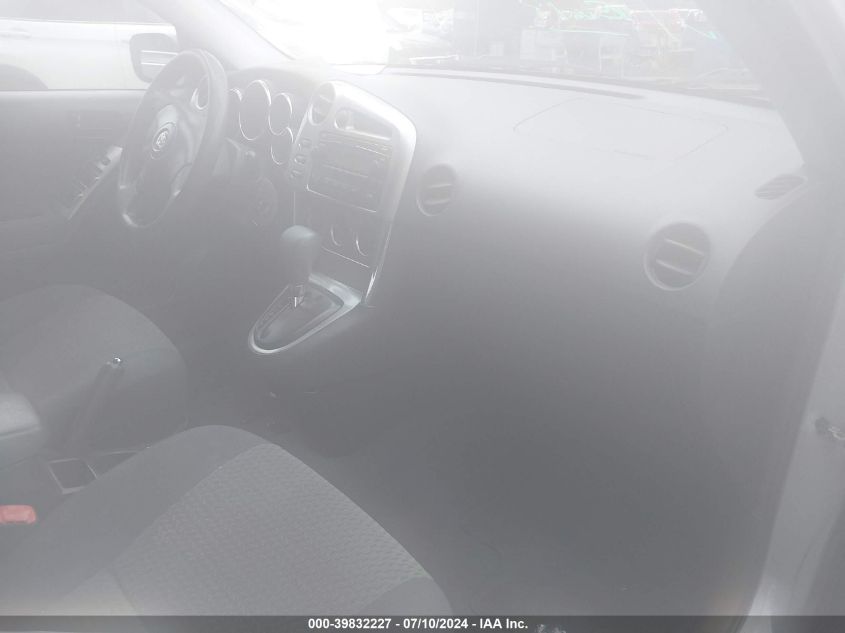 2T1LR32E26C561831 2006 Toyota Matrix