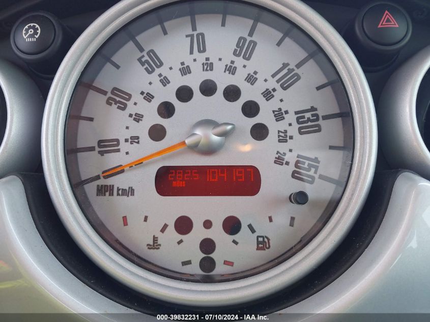 2004 Mini Cooper VIN: WMWRC334X4TJ57678 Lot: 39832231