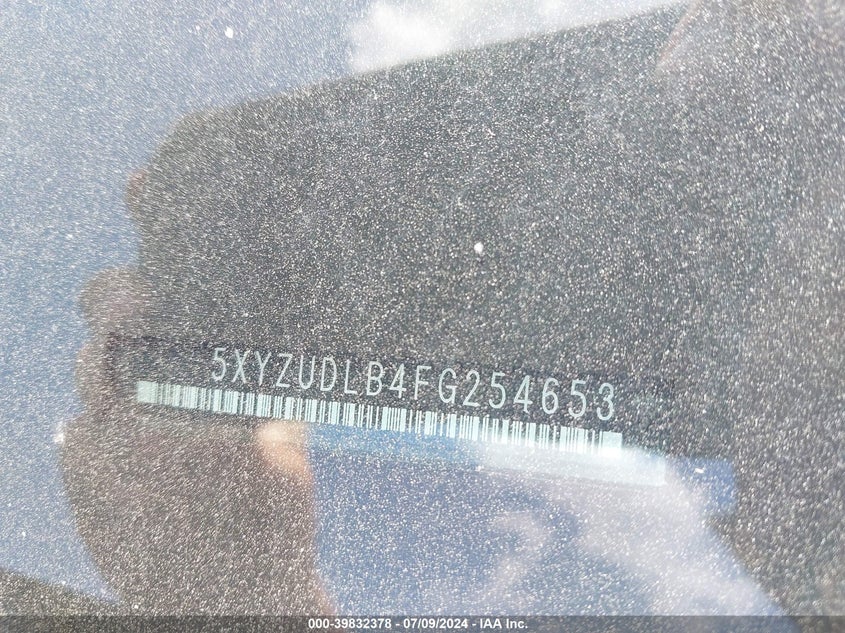 2015 Hyundai Santa Fe Sport 2.4L VIN: 5XYZUDLB4FG254653 Lot: 39832378