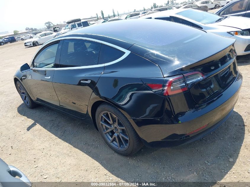 5YJ3E1EA1JF011355 2018 Tesla Model 3 Long Range/Mid Range