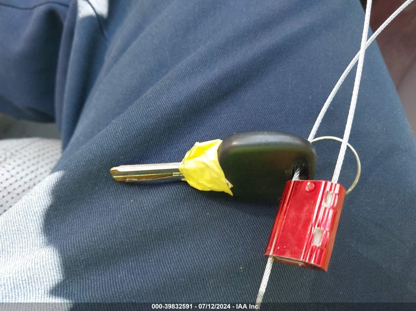 2006 Lexus Es 330 330 VIN: JTHBA30G365151672 Lot: 39832591