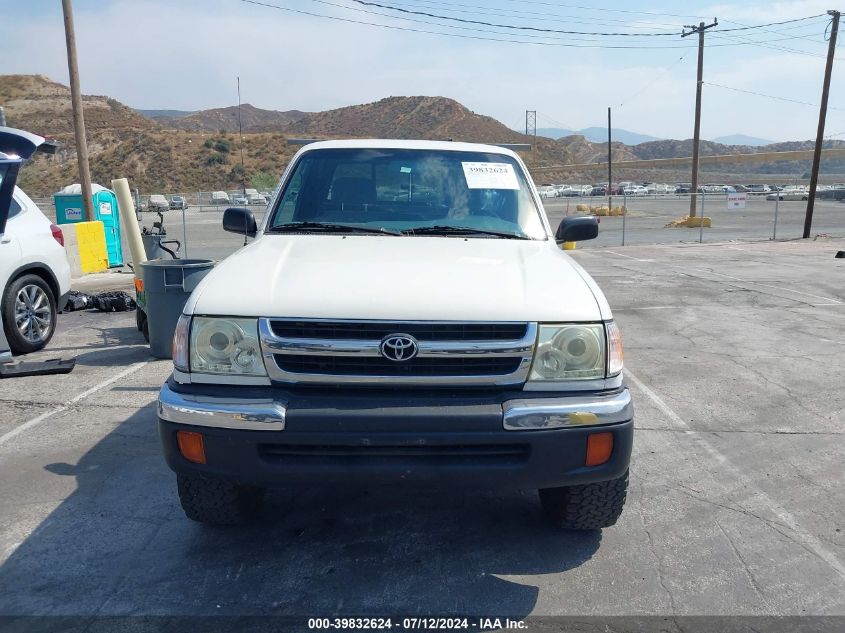 1999 Toyota Tacoma VIN: 4TAWM72N9XZ492254 Lot: 39832624