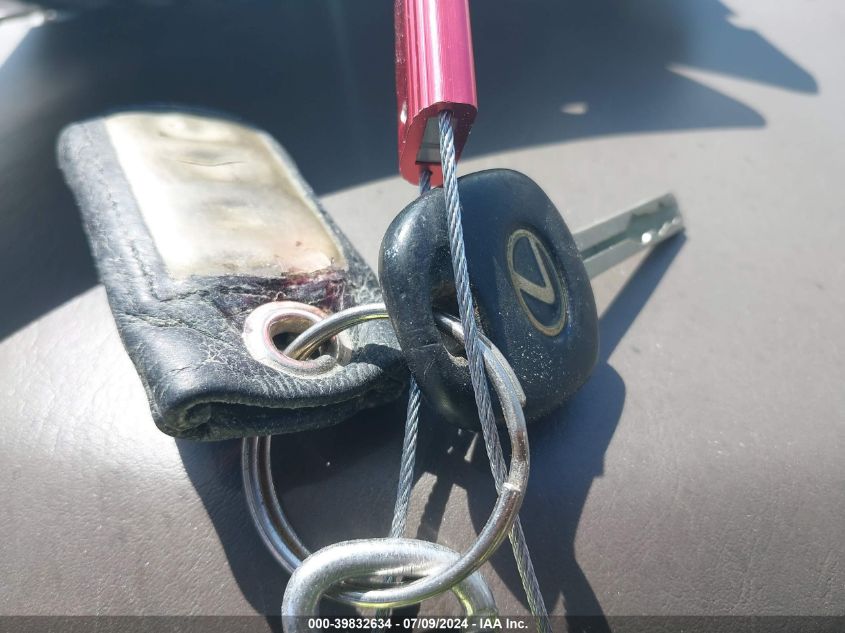 1999 Lexus Es 300 VIN: JT8BF28G9X5063498 Lot: 39832634