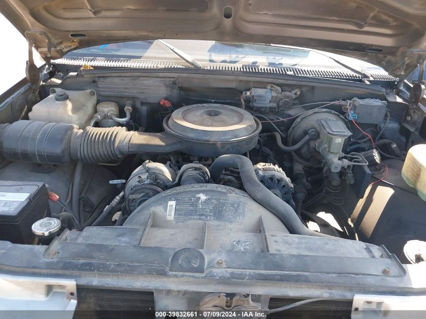 1990 GMC Sierra C1500 VIN: 1GTDC14K9LZ538223 Lot: 39832661