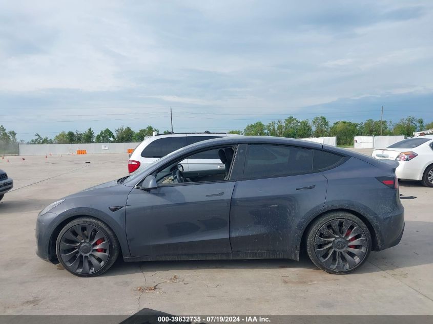 2022 Tesla Model Y Performance Dual Motor All-Wheel Drive VIN: 7SAYGDEF8NF466435 Lot: 39832735