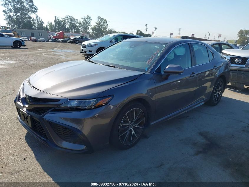 4T1T11AK9PU810872 2023 TOYOTA CAMRY - Image 2