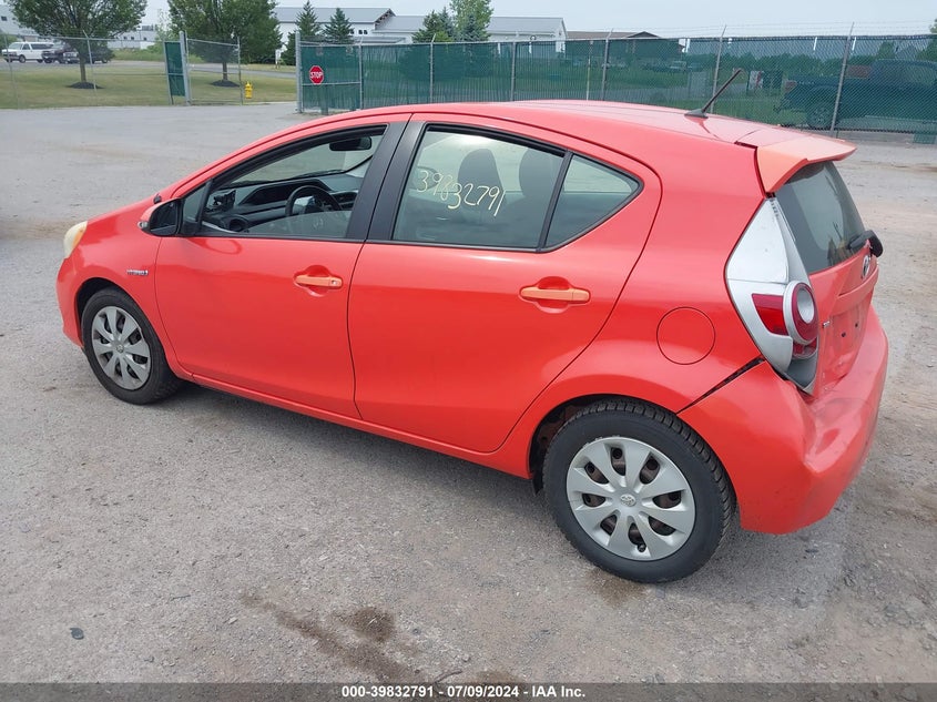 2012 Toyota Prius C Two VIN: JTDKDTB32C1013918 Lot: 39832791