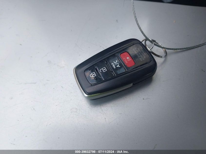 2020 Toyota Prius Prime Le VIN: JTDKARFP1L3151169 Lot: 39832798