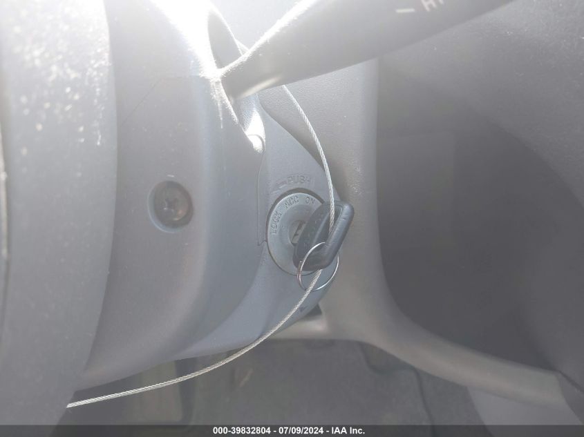 2001 Toyota Echo VIN: JTDBT123010144419 Lot: 39832804