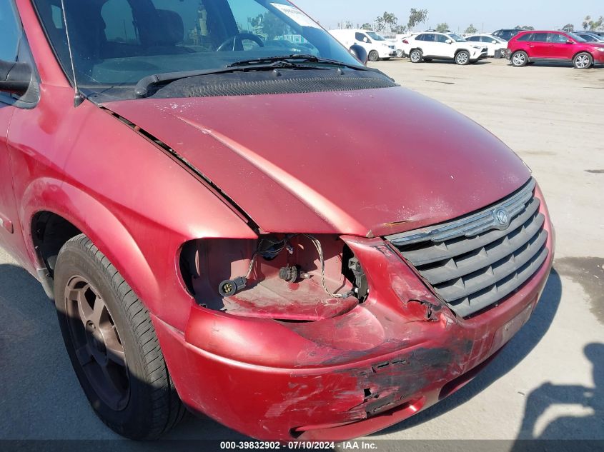 2005 Chrysler Town & Country Touring VIN: 2C4GP54LX5R112541 Lot: 39832902