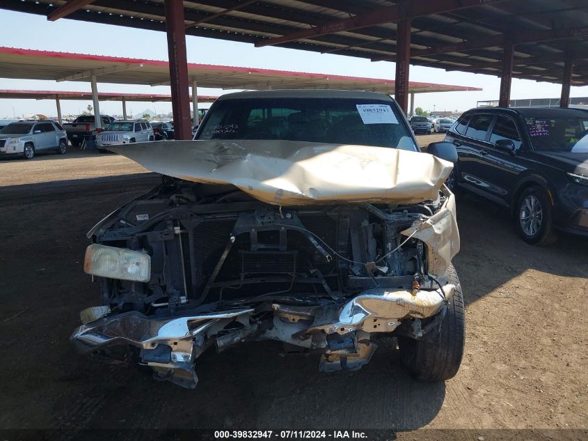 2007 GMC Sierra 1500 Classic Sl VIN: 2GTEC13V971152402 Lot: 39832947