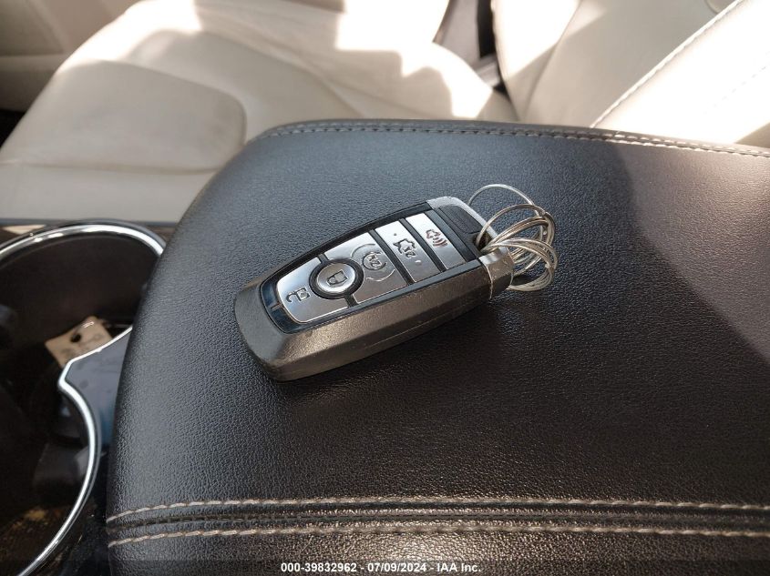 2017 Ford Edge Titanium VIN: 2FMPK4K96HBC35536 Lot: 39832962