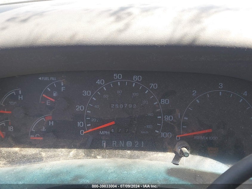 2001 Ford F250 Super Duty VIN: 1FTNX20S51EB53931 Lot: 39833004