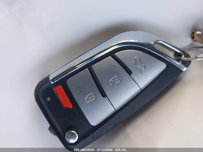 2013 Land Rover Range Rover Evoque Pure Plus VIN: SALVP2BG0DH826693 Lot: 39833030