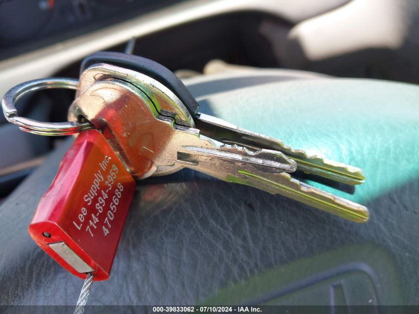 1999 Honda Civic Lx VIN: 1HGEJ667XXL034399 Lot: 39833062