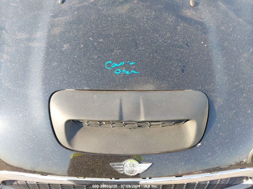 2009 Mini Cooper S Clubman VIN: WMWMM33529TP92174 Lot: 39833220