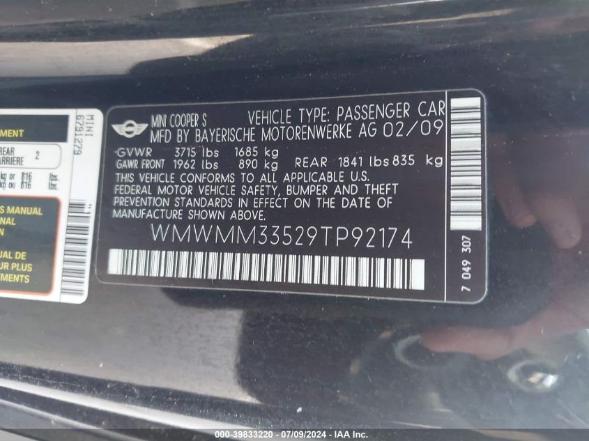 2009 Mini Cooper S Clubman VIN: WMWMM33529TP92174 Lot: 39833220