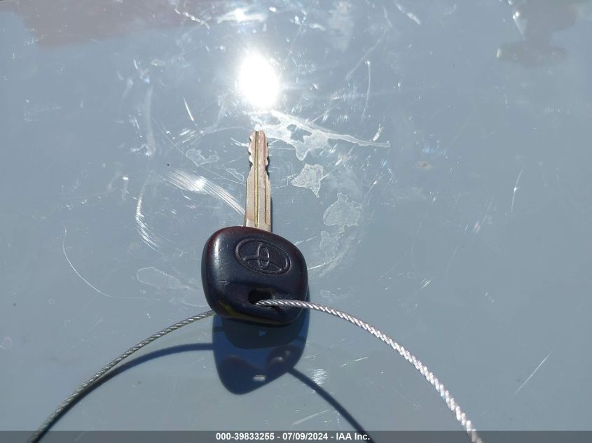 2003 Toyota Avalon Xls VIN: 4T1BF28B33U303033 Lot: 39833255