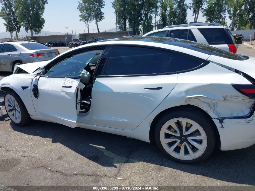 2022 Tesla Model 3 Long Range Dual Motor All-Wheel Drive VIN: 5YJ3E1EB9NF130382 Lot: 39833299