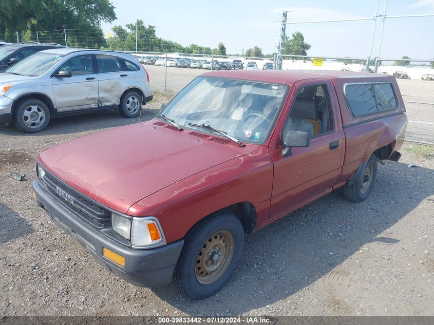 1991 Toyota Pickup 1/2 Ton Short Wheelbase VIN: JT4RN81A6M5125382 Lot: 39833442